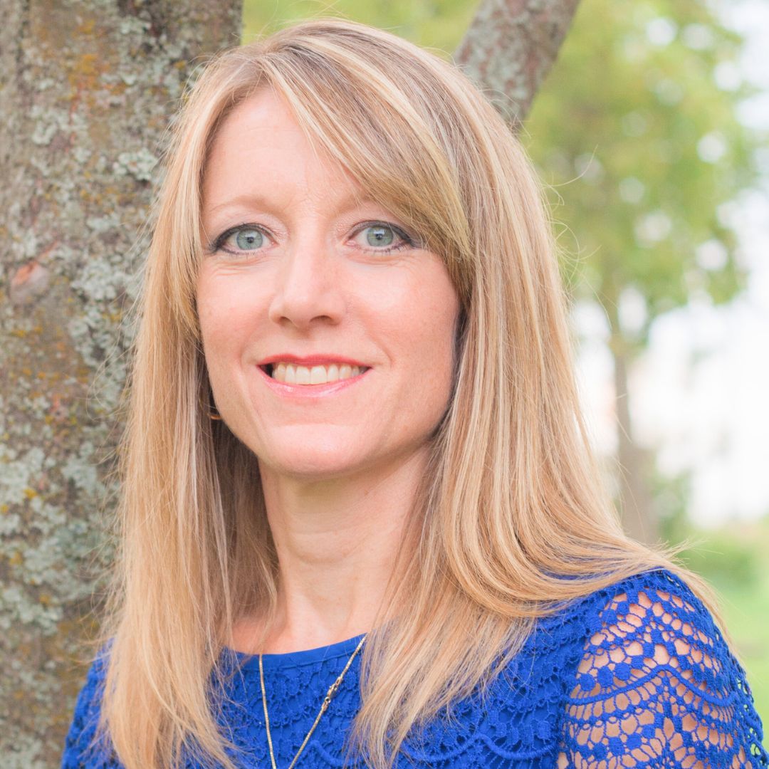 Christine Stewart, PT, CMPT Headshot